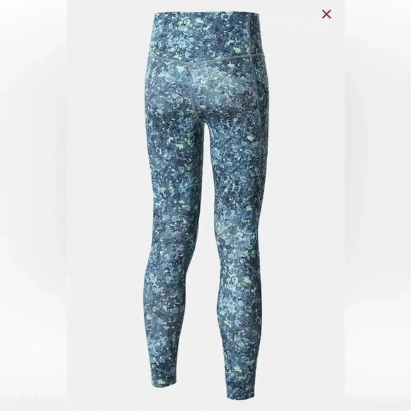 The North Face Plus Size High Rise7/8 Leggings - Picture 3 of 4